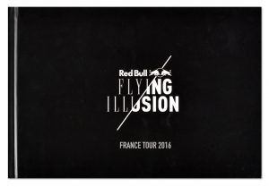 Flying Illusions, France Tiyr 2014 Red Bull - couverture