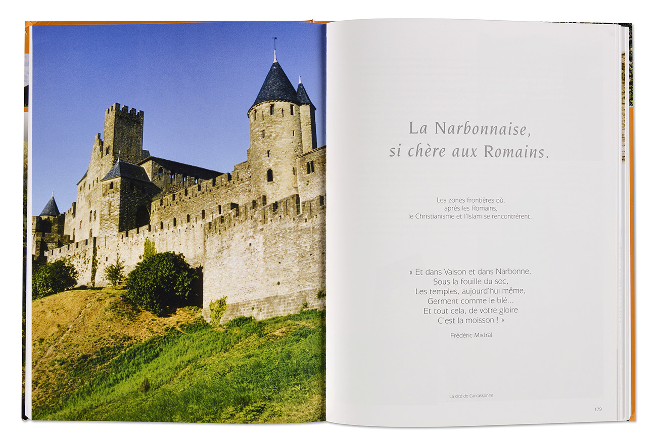 Histoire des clochers de France, Charles et Colette Moretti-Prades, Intérieur livre ouvert